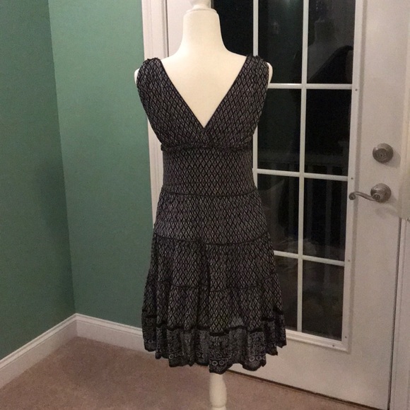 Adorable Max Studio lined dress - Picture 3 of 4
